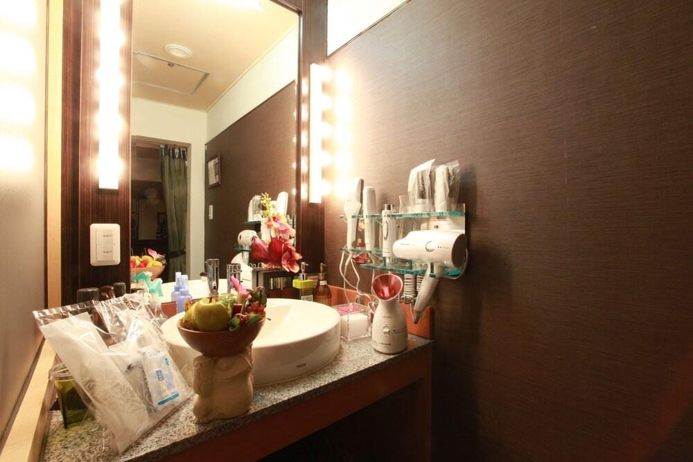 Beauty Hotel Brassino Asian Resort