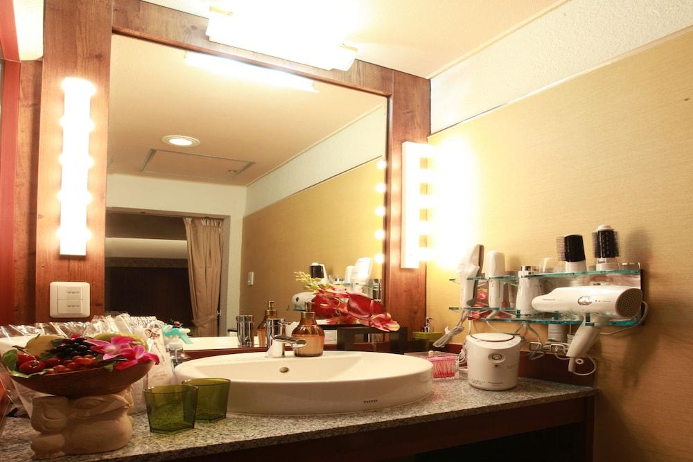 Beauty Hotel Brassino Asian Resort