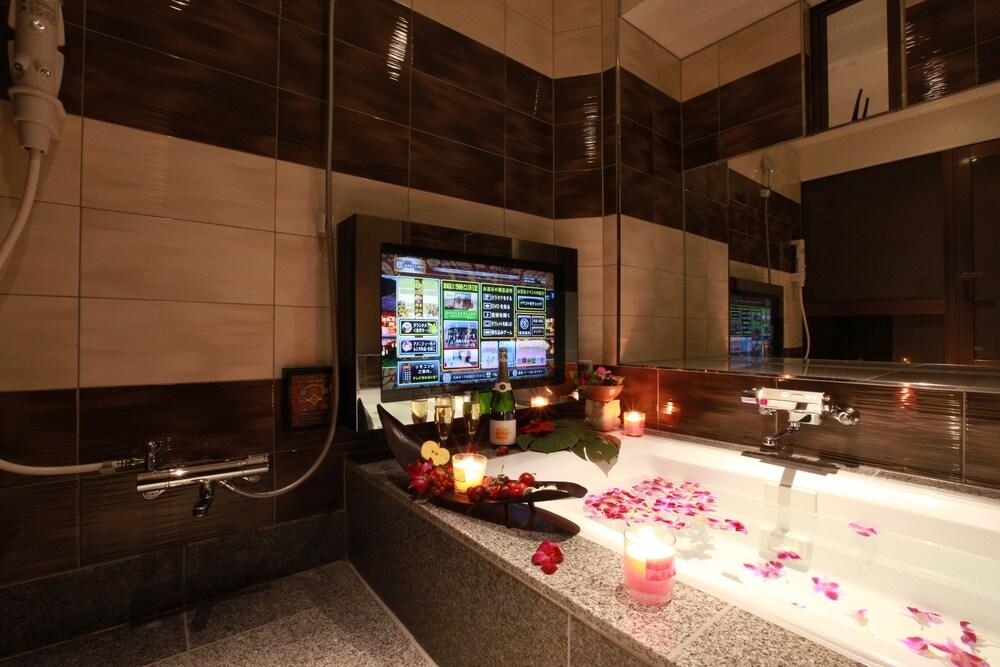 Beauty Hotel Brassino Asian Resort