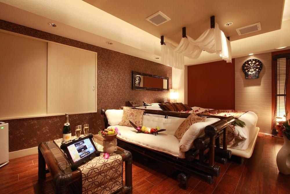Beauty Hotel Brassino Asian Resort
