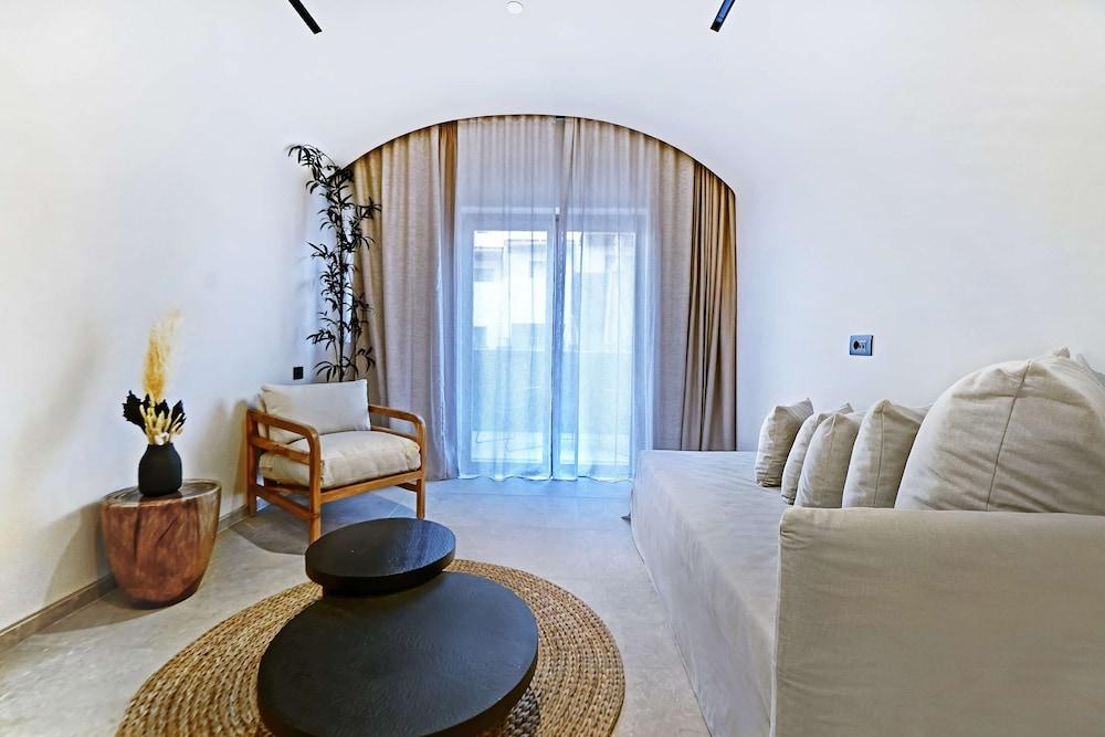 Radisson Blu Zaffron Resort