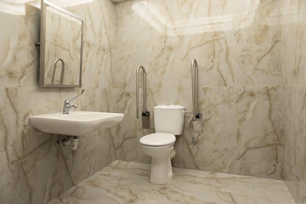 Green Suites Boutique Hotel