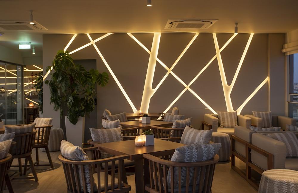 Green Suites Boutique Hotel
