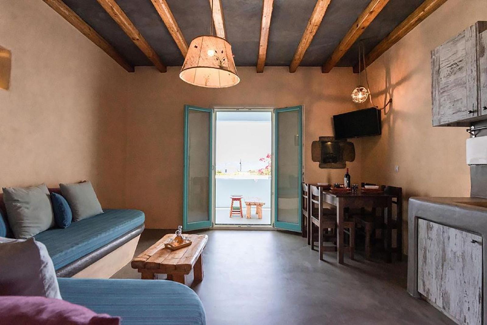 Pangaia Seaside Hotel