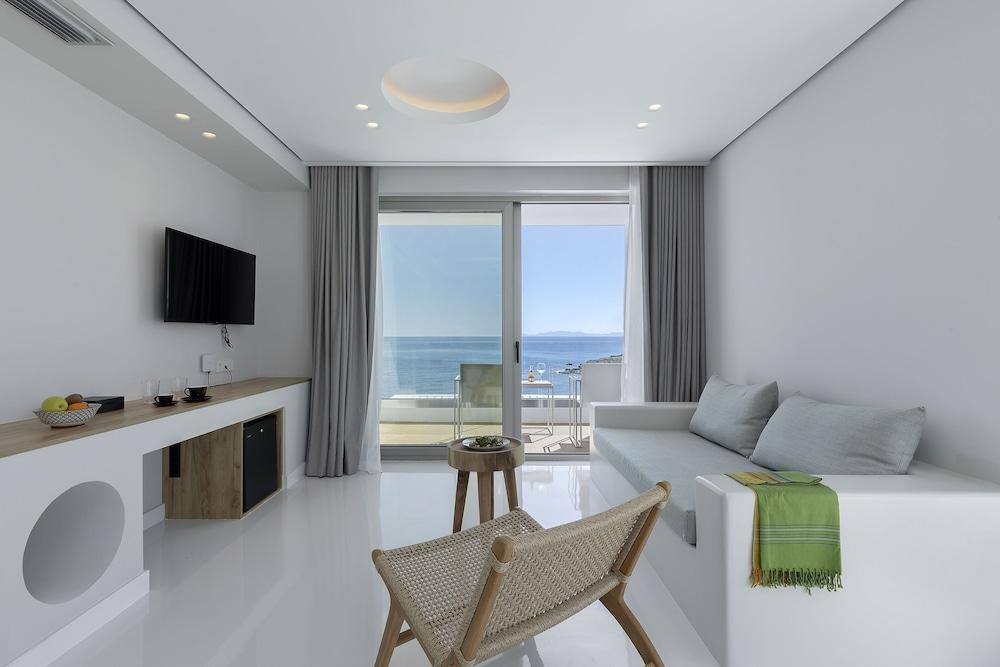 Infinity View Hotel