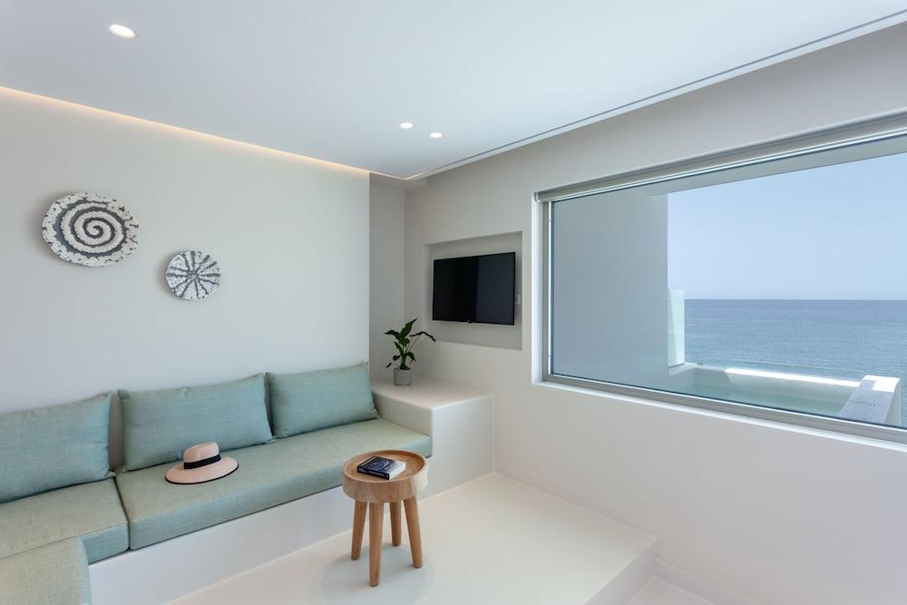 Infinity View Hotel