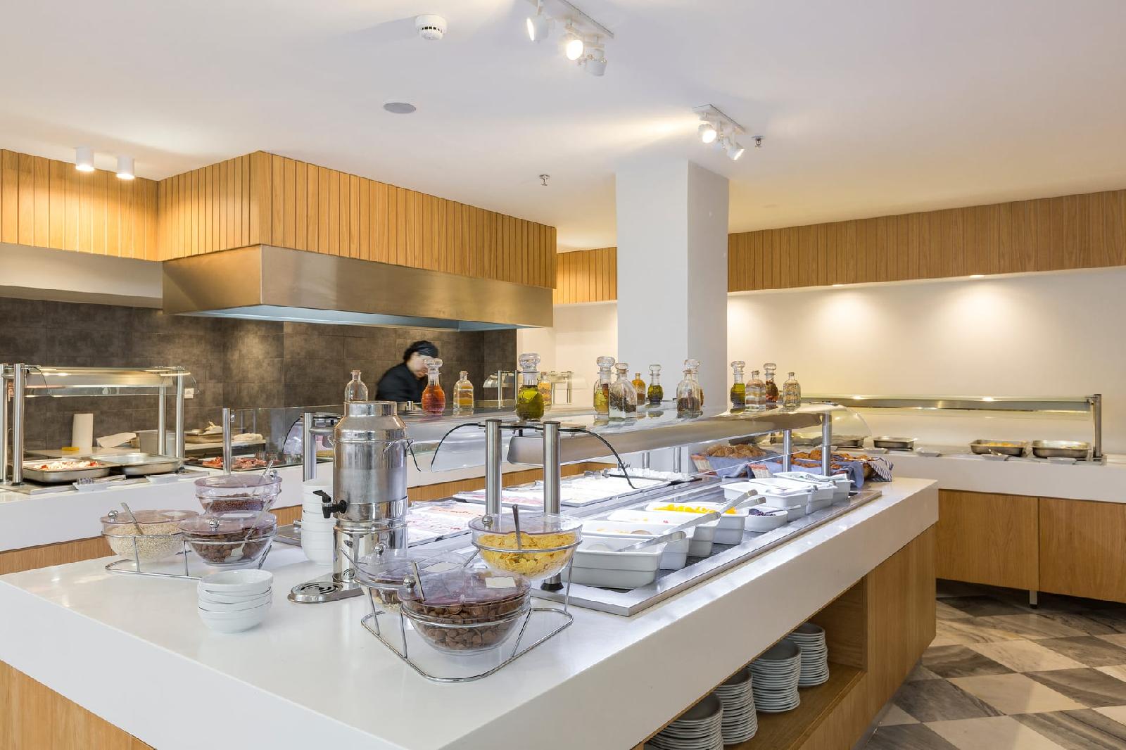 Samian Mare Hotel and Suites