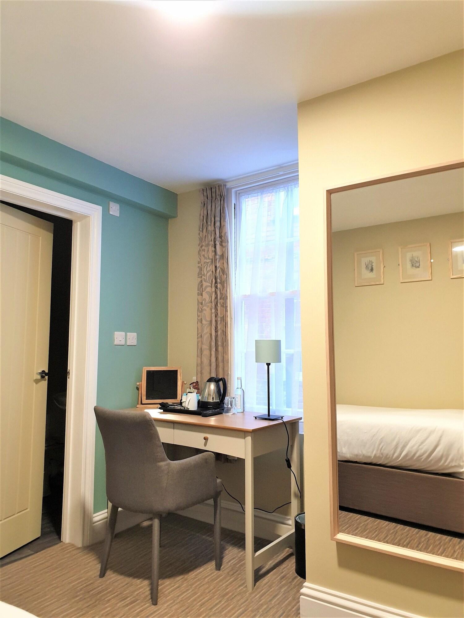 The Merchants House Hotel