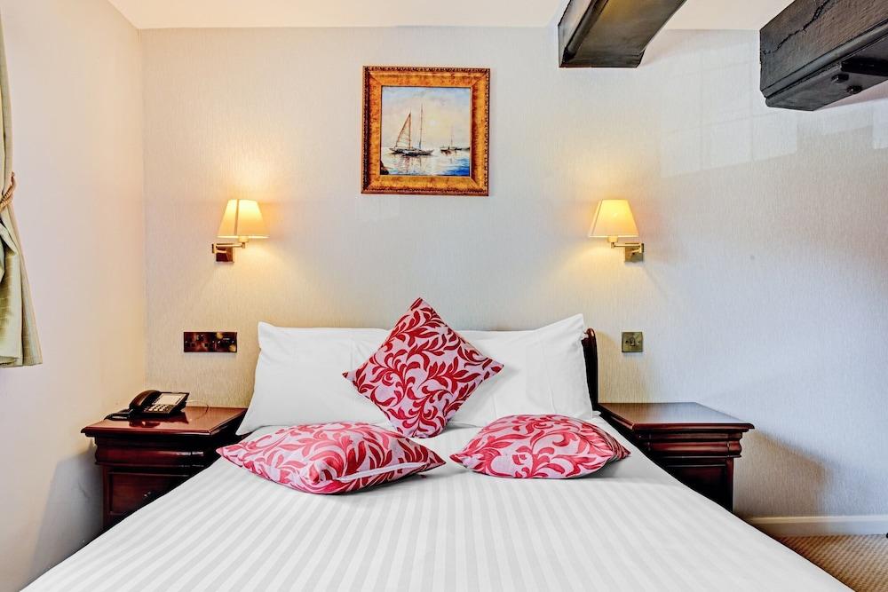 Dovecote Hotel