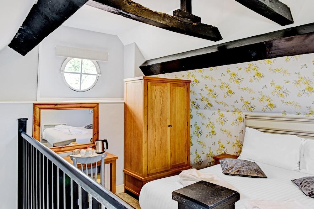 Dovecote Hotel