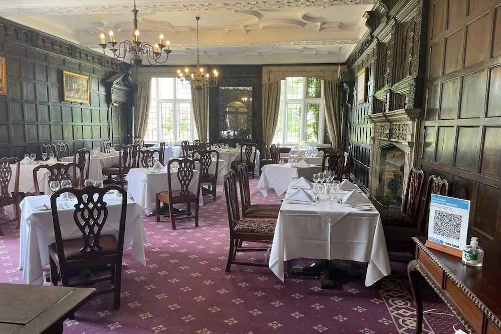 Dovecote Hotel