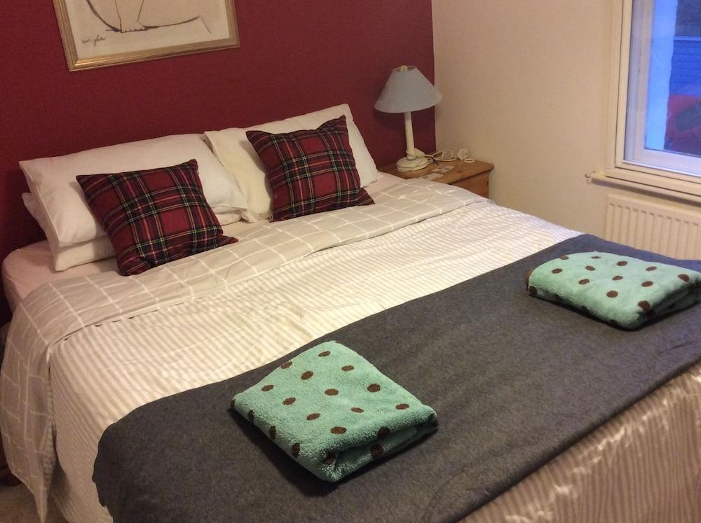 The Old Bookbinders Retreat