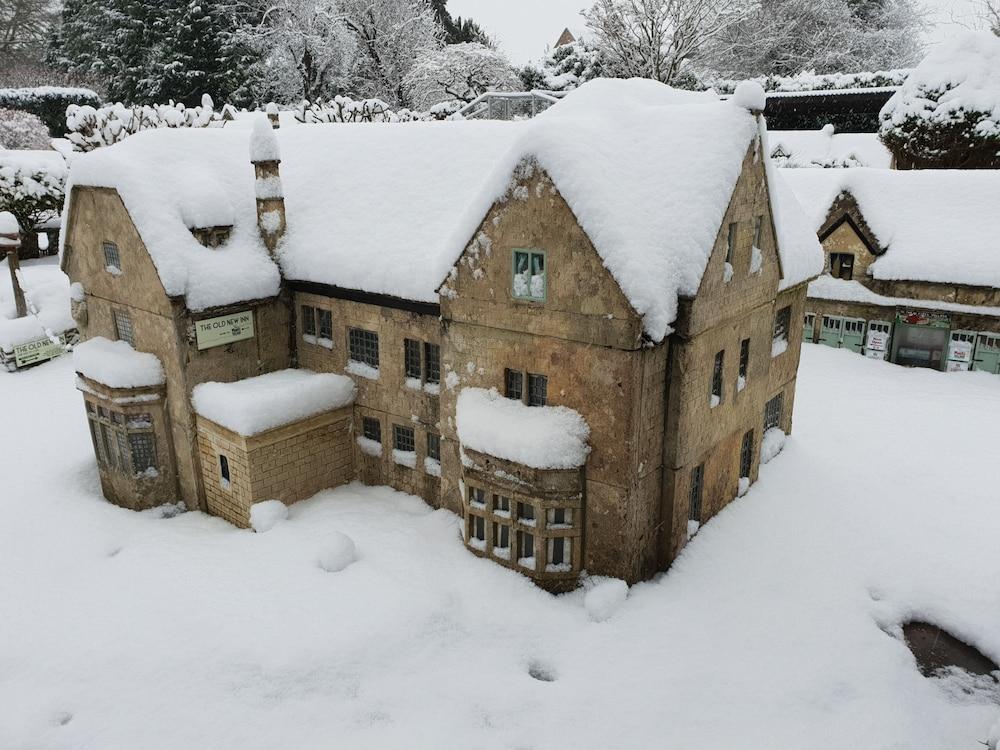 The Old New Inn