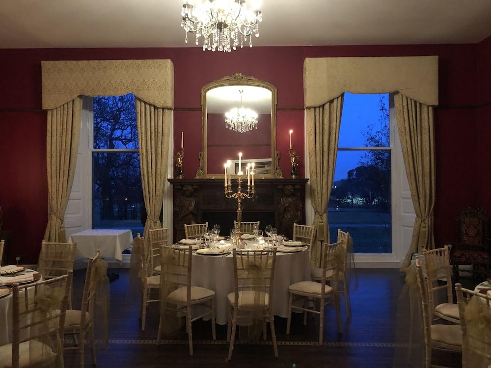 Oswald House Hotel