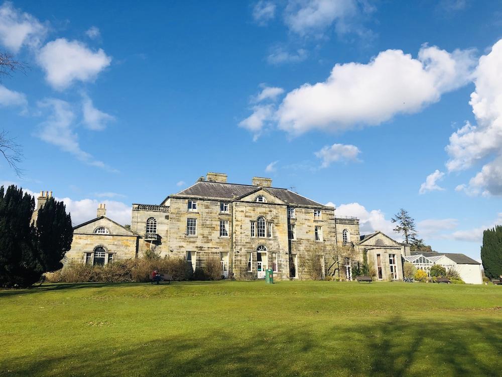 Oswald House Hotel