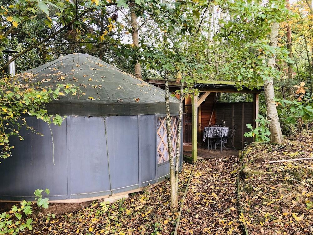 Cotswolds Camping At Holycombe