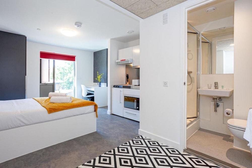 Paradise Student Village