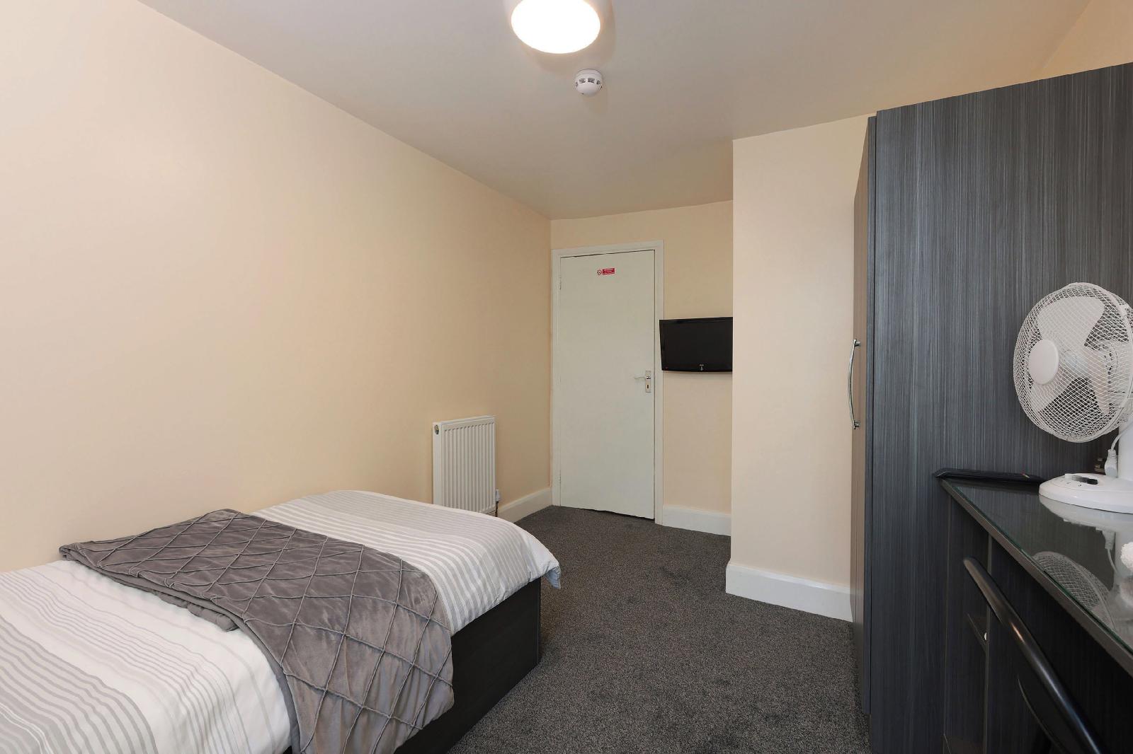 Honeycroft Lodge by OYO Rooms