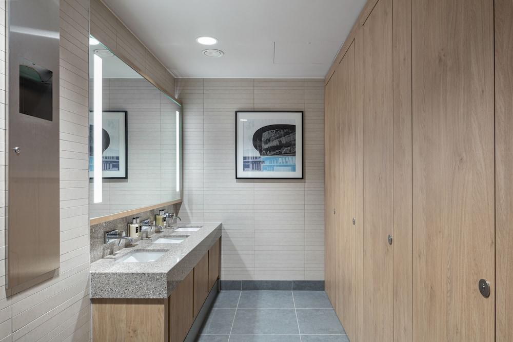 Courtyard by Marriott Keele Staffordshire