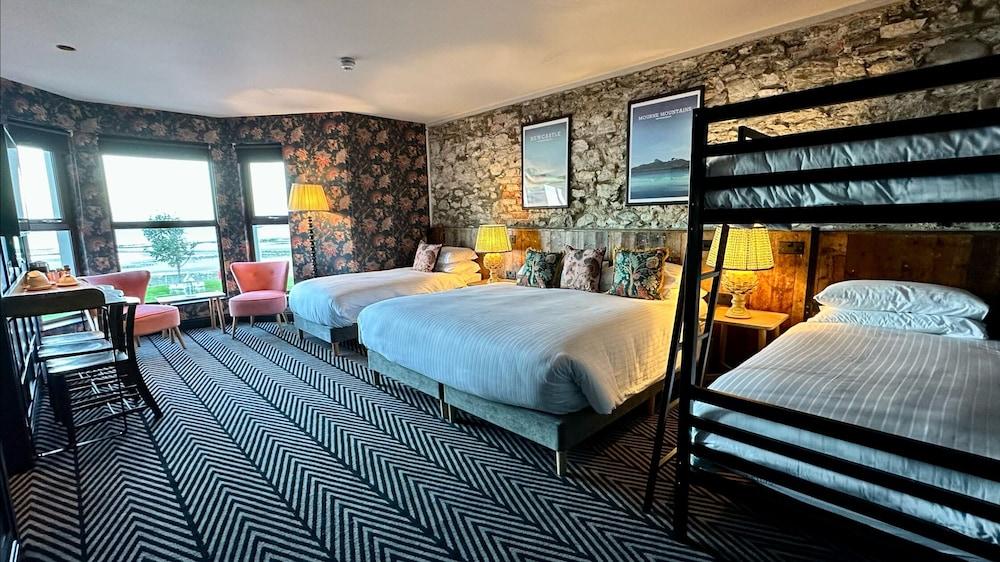 The Avoca Hotel