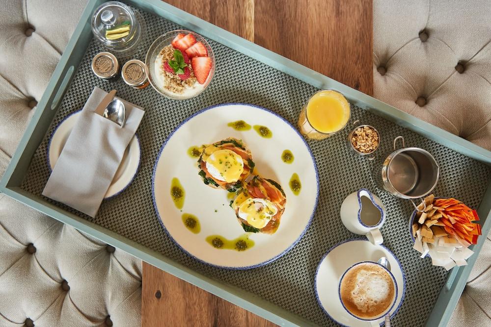 Riva Boutique Hotel