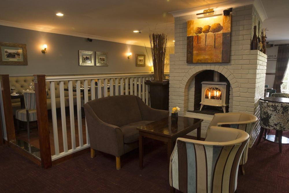 The Crown Lodge Hotel