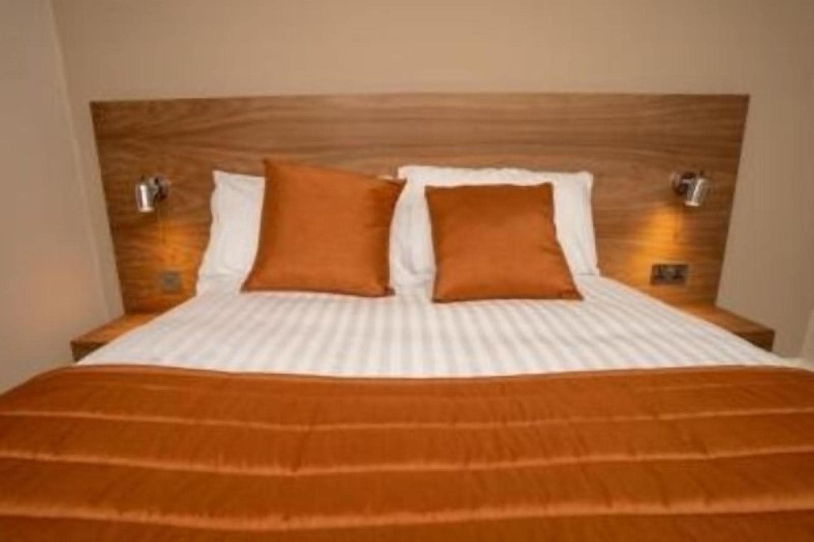 Eagle Hotel