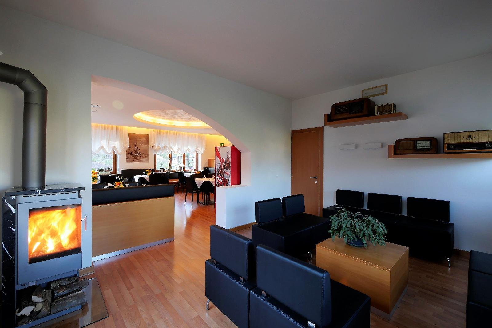 Albergo De March