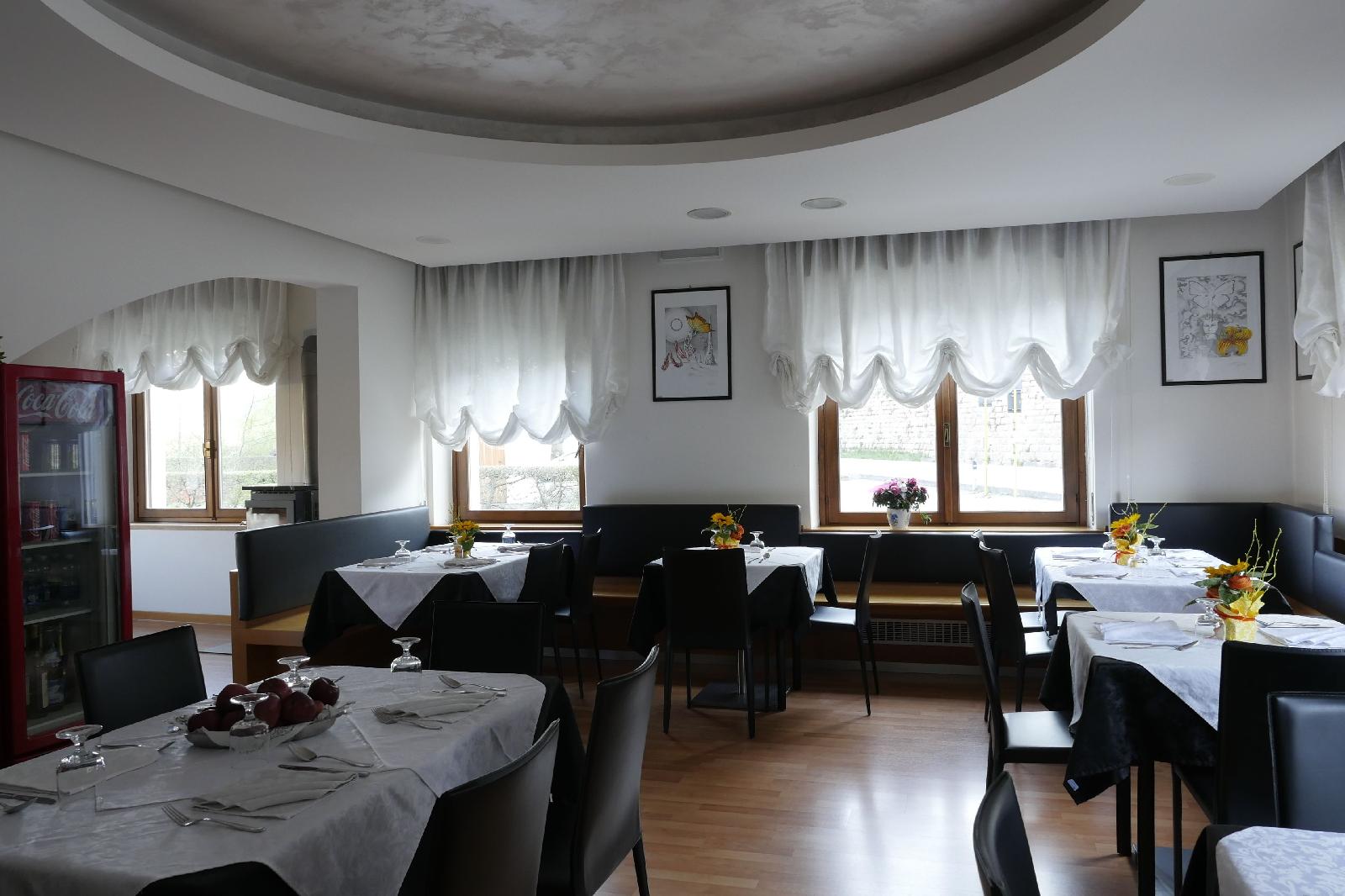 Albergo De March