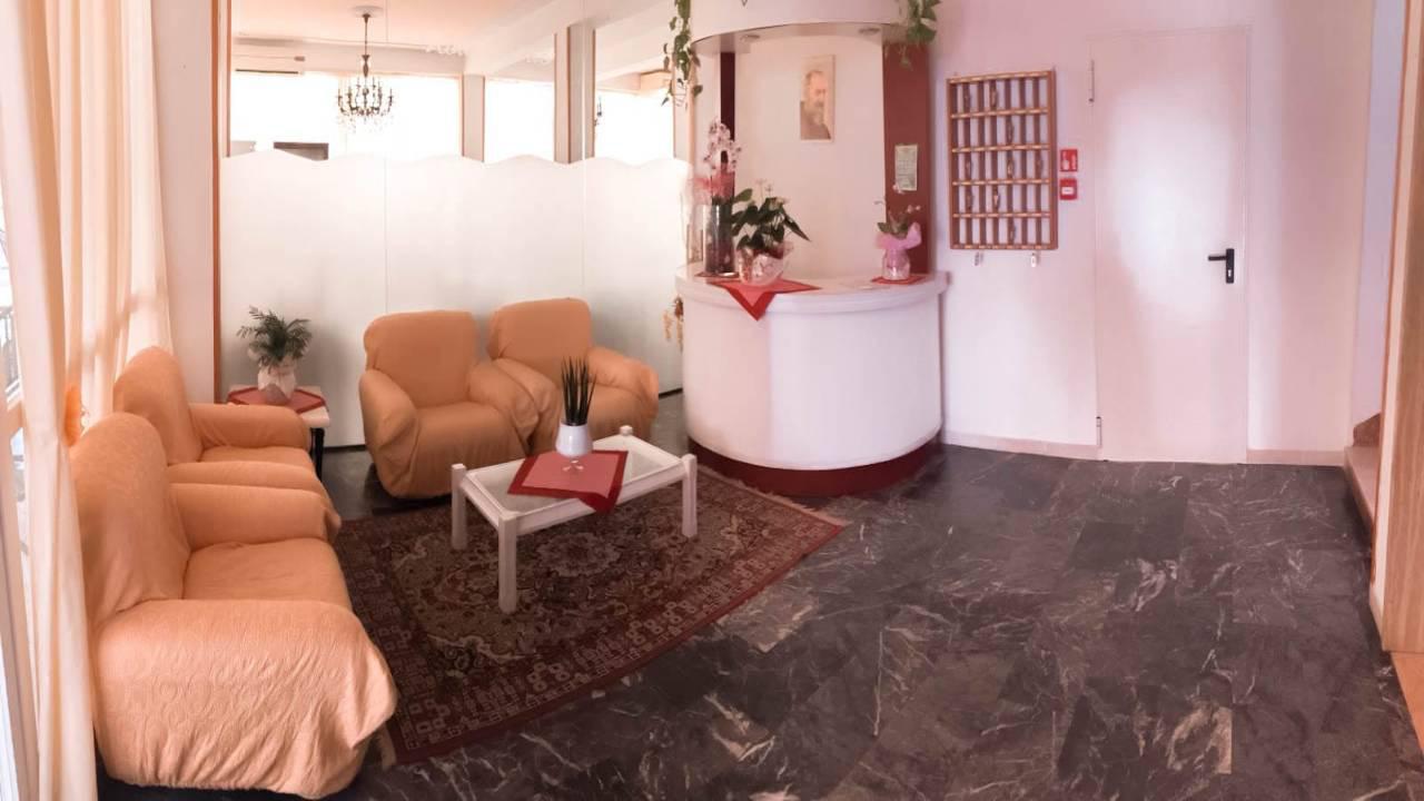 Hotel Zeus
