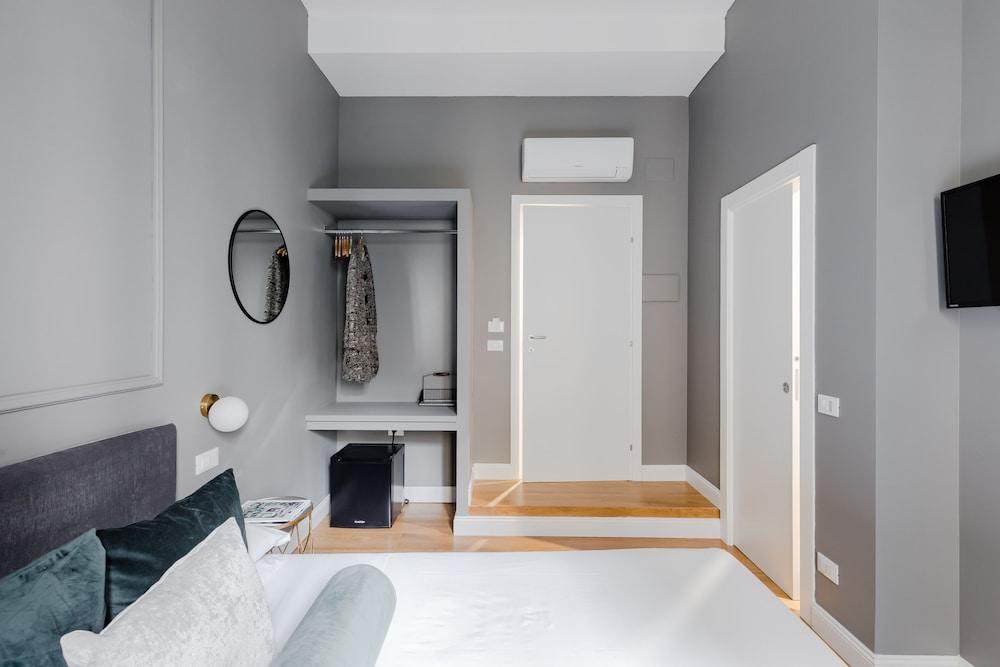 Suites by Chloe