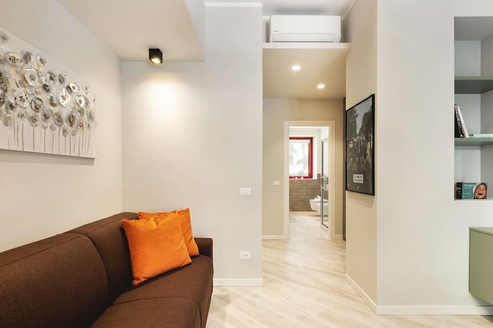 Maggiore Residence Flats