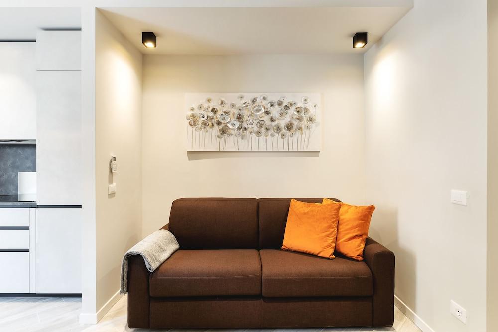 Maggiore Residence Flats