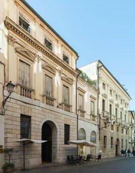 Le Stanze Del Corso