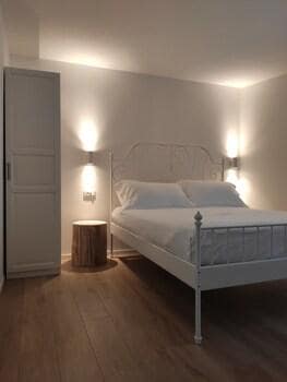 Borgo Di Ponte Holiday Apartments & Rooms