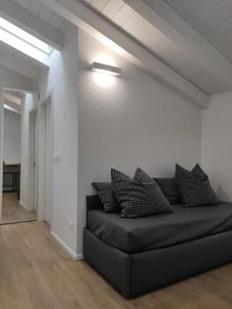Borgo Di Ponte Holiday Apartments & Rooms