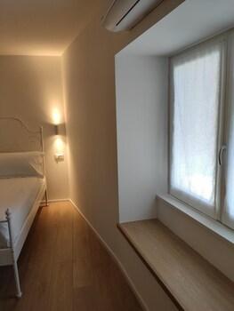 Borgo Di Ponte Holiday Apartments & Rooms