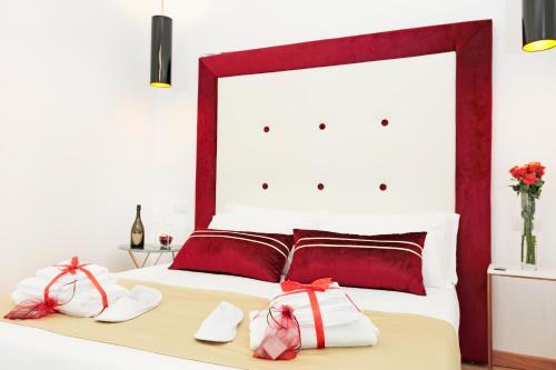 Hemi Luxury Suites
