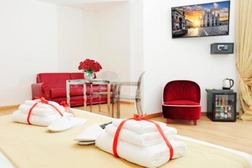 Hemi Luxury Suites