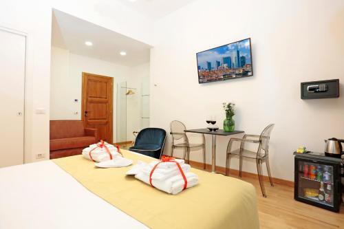 Hemi Luxury Suites