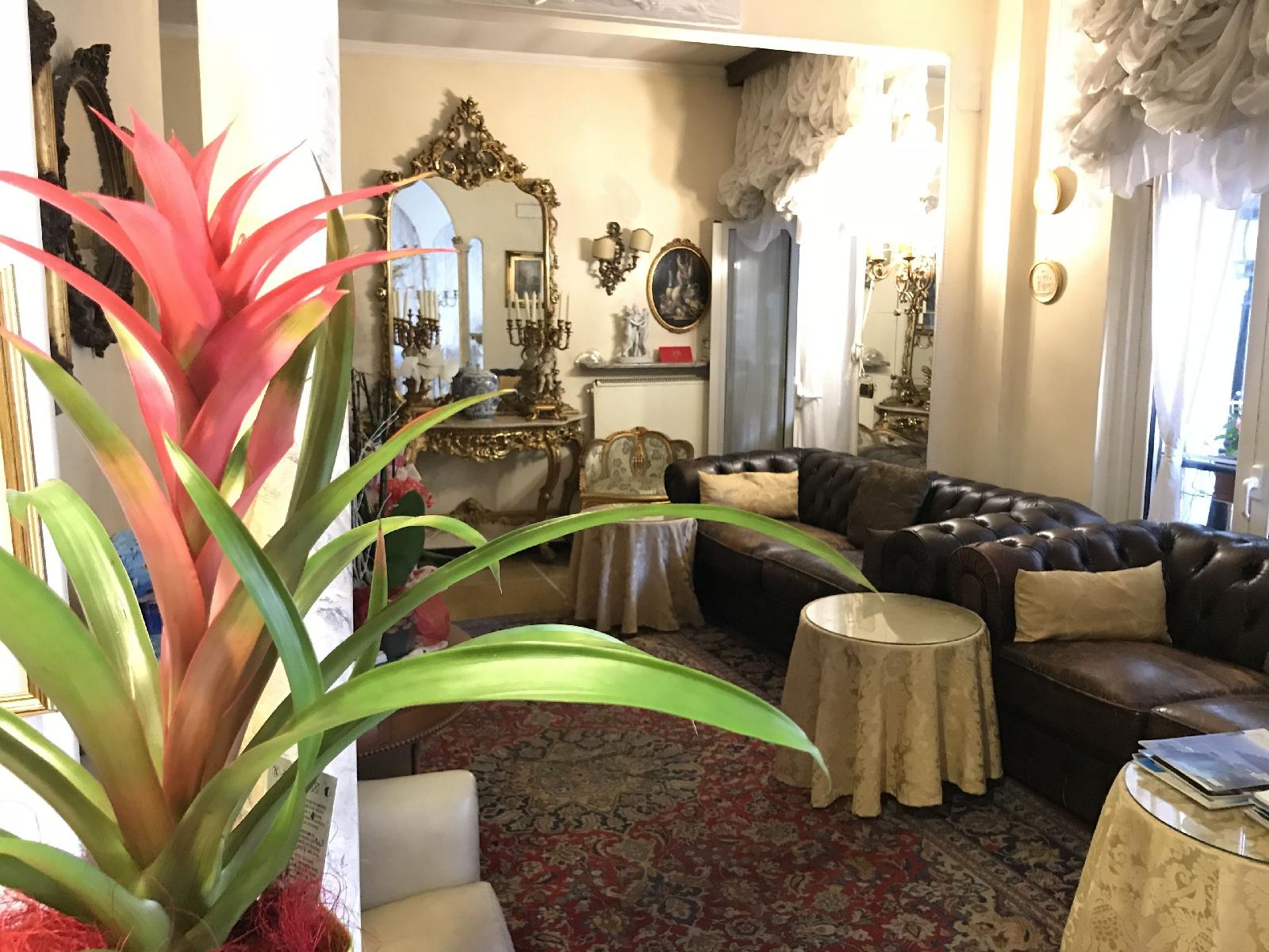 Hotel Claridge