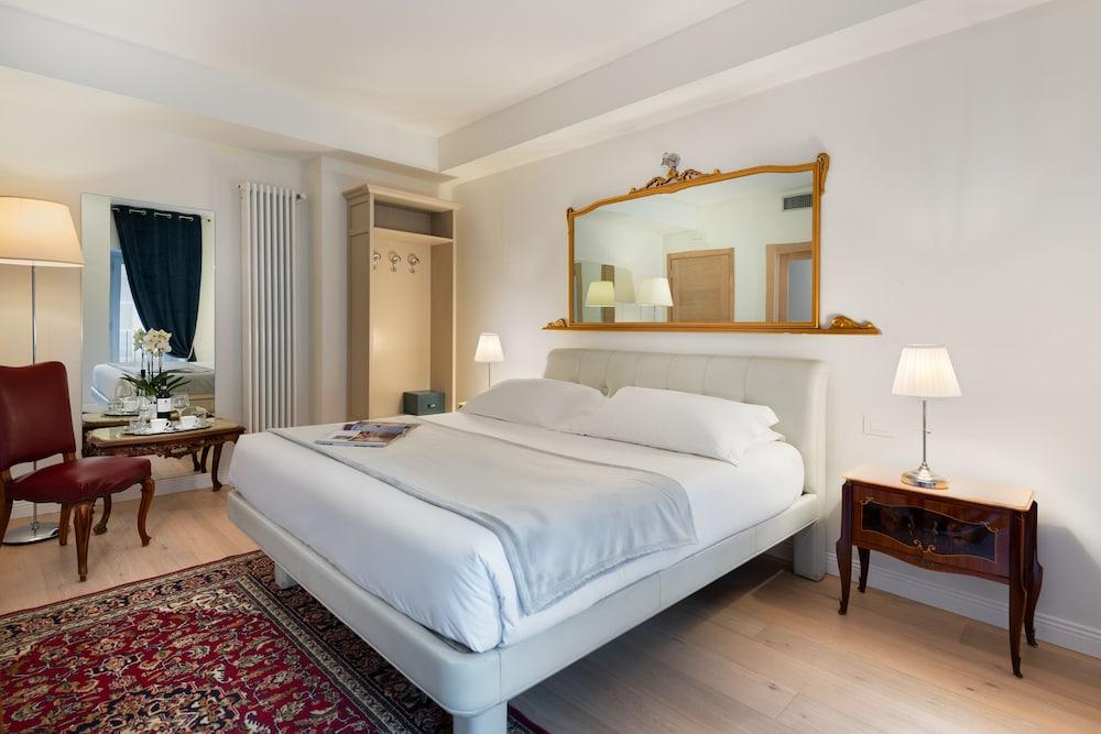Corte Realdi Luxury Rooms-Torino