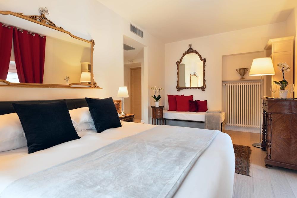 Corte Realdi Luxury Rooms-Torino