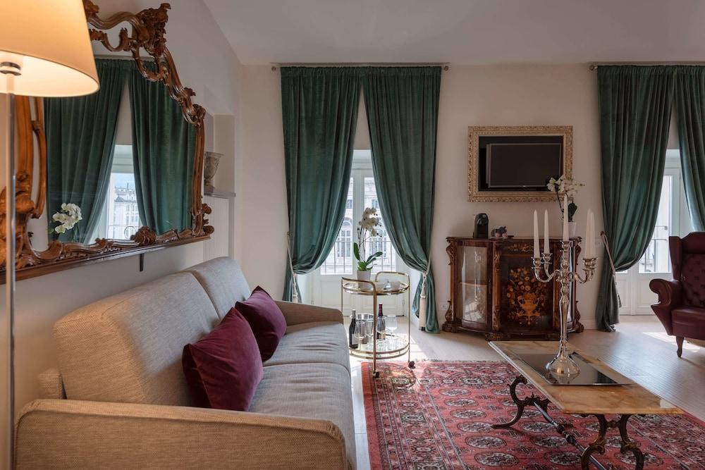Corte Realdi Luxury Rooms-Torino