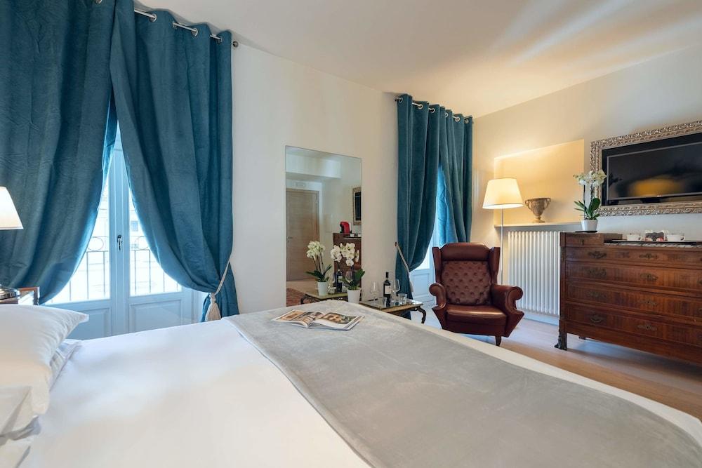 Corte Realdi Luxury Rooms-Torino