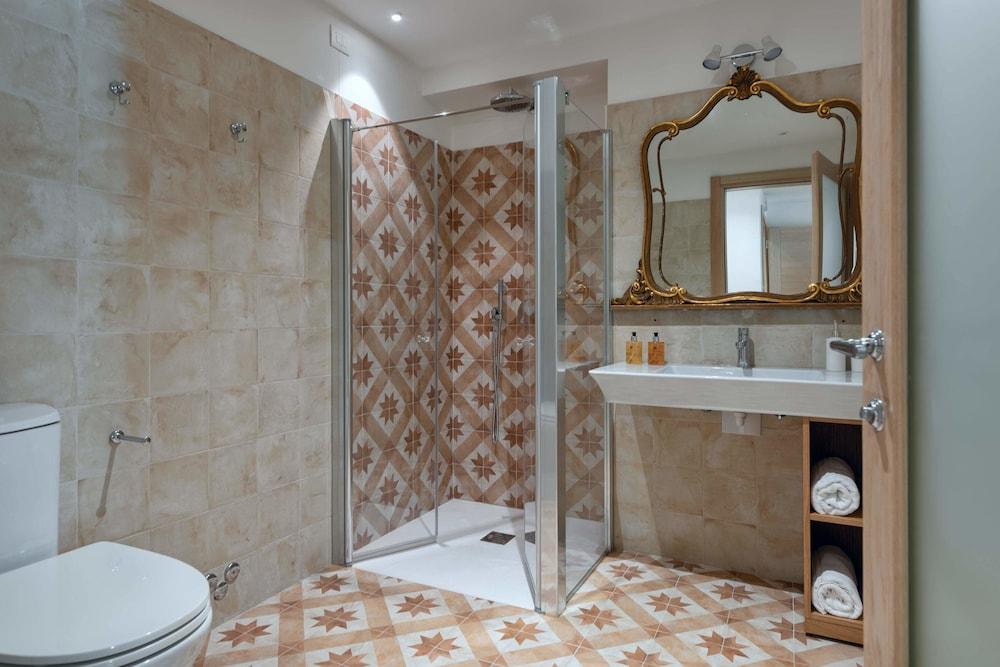 Corte Realdi Luxury Rooms-Torino