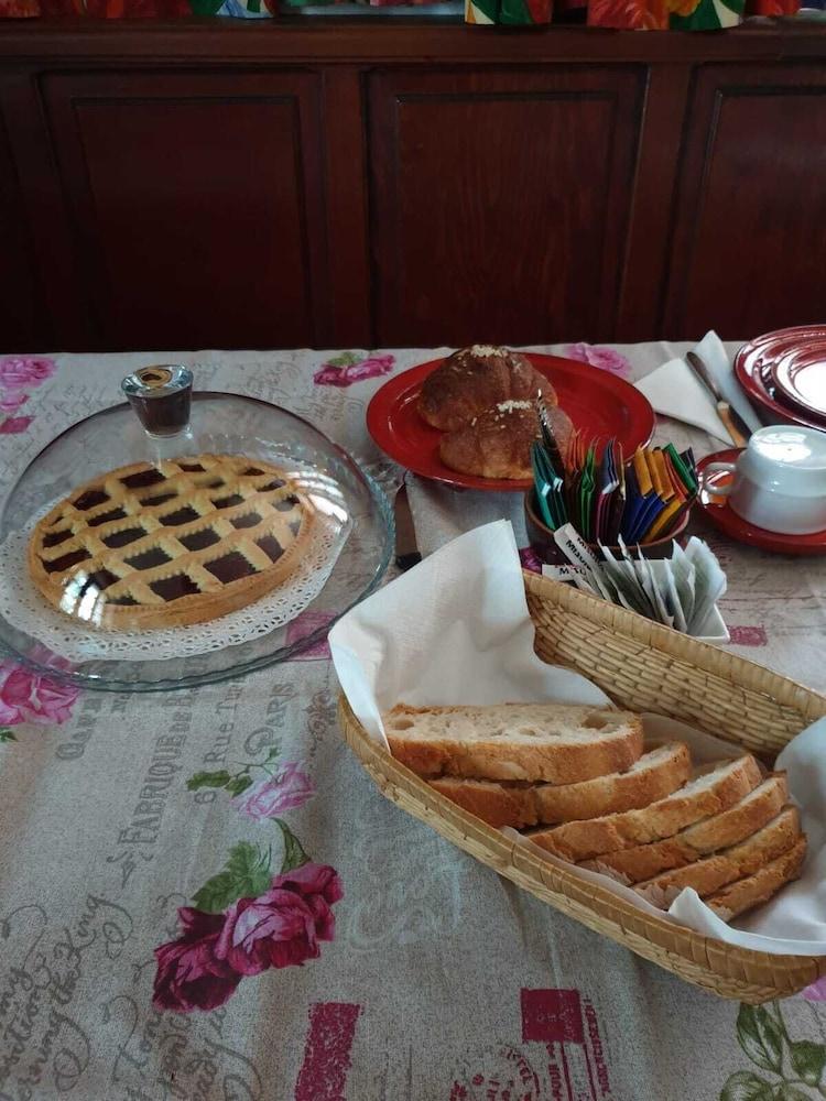 L'uovo E La Faina
