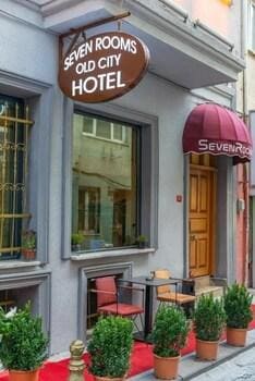 Seven Rooms Oldcity Hotel