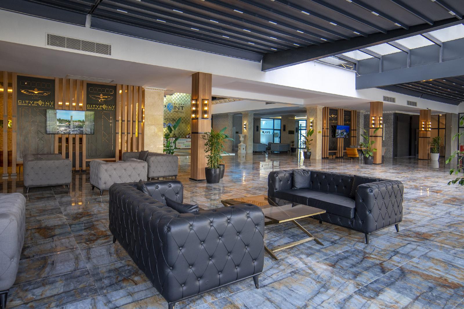 Maril Beach & Spa Hotel