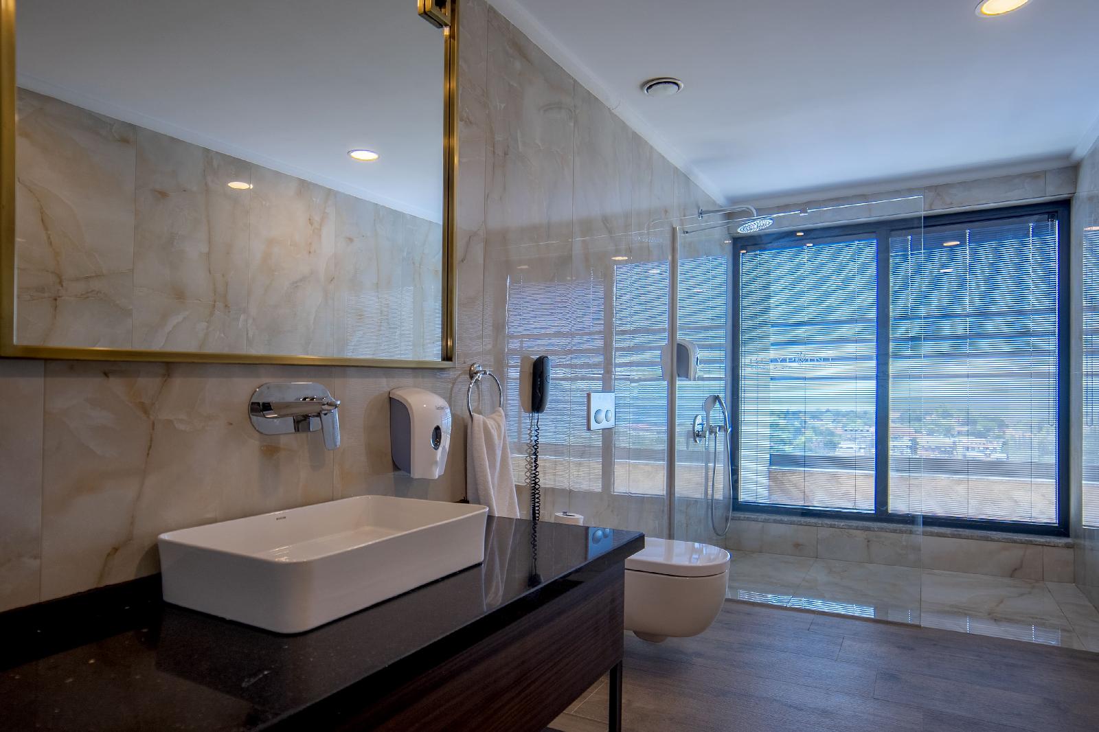 Maril Beach & Spa Hotel